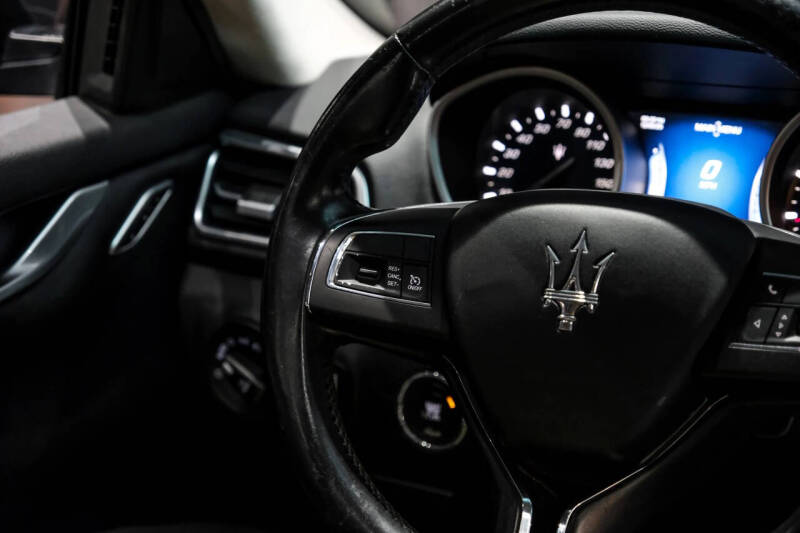 2016 Maserati Ghibli