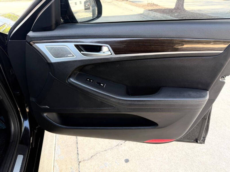 2018 Genesis G80