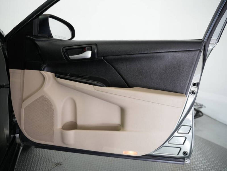 2013 Toyota Camry LE