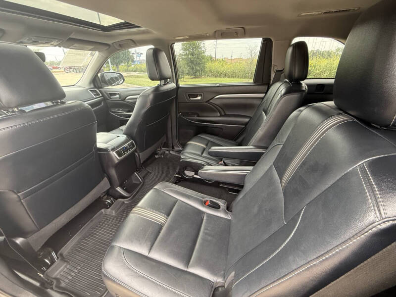 2018 Toyota Highlander SE