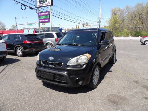 2012 Kia Soul +