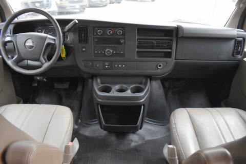 2012 GMC Savana LS 2500