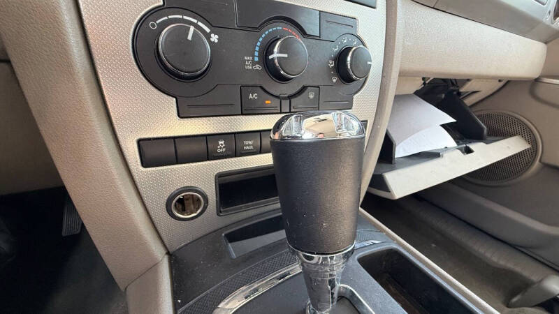 2006 Jeep Commander