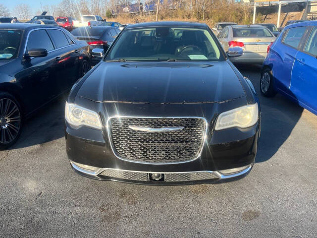 2017 Chrysler 300 for sale at Logues Auto Sales in Columbia, TN