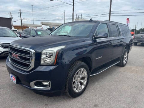 2017 GMC Yukon XL SLT