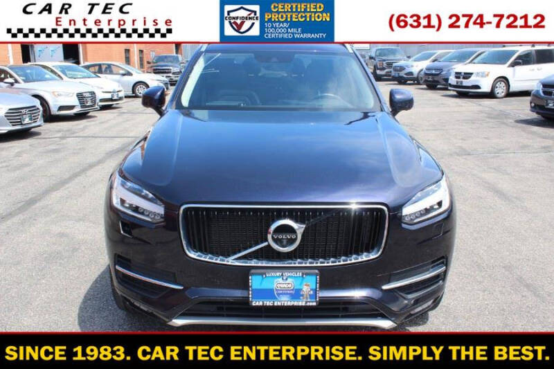 2017 Volvo XC90 T6 Momentum