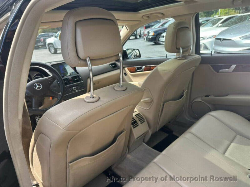 2011 Mercedes-Benz C-Class C 300 Luxury 4MATIC