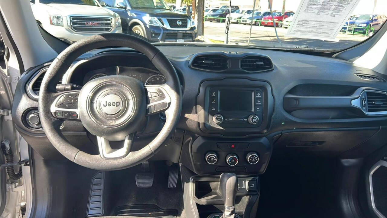 2019 Jeep Renegade for sale at Auto Plaza in Fresno, CA