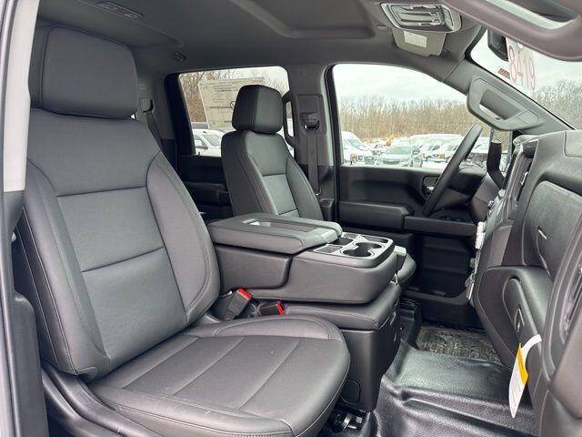 2026 GMC Sierra 3500HD CC Pro