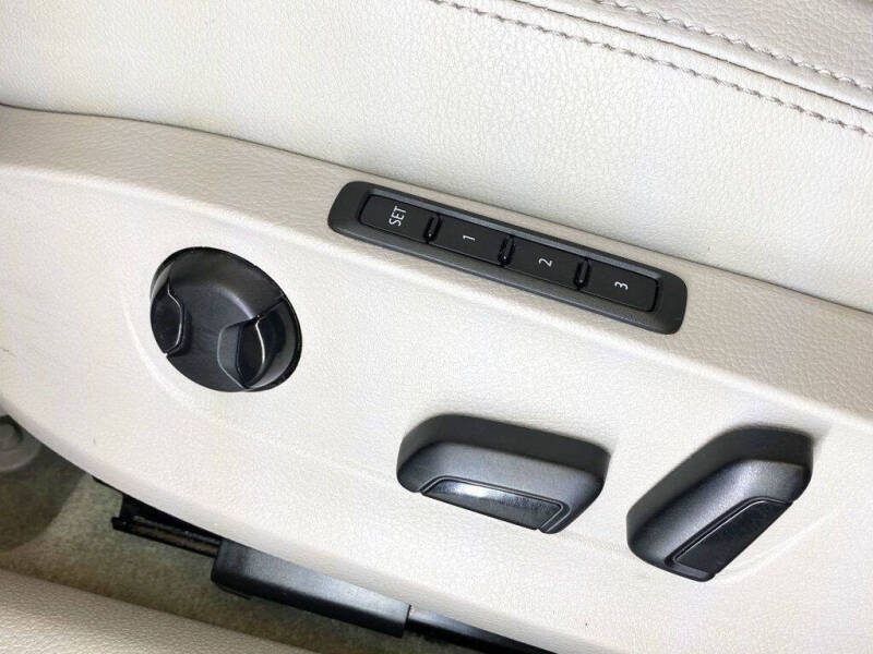 2014 Volkswagen Passat 2.0L TDI SEL Premium