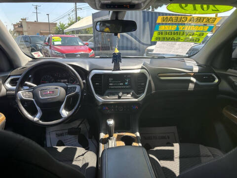 2019 GMC Acadia SLE-1