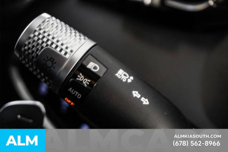 2023 Genesis GV70 2.5T Standard