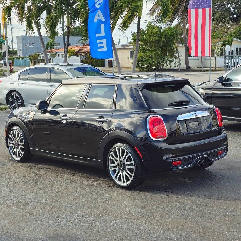 2018 MINI Hardtop 4 Door for sale at SouthMotor Miami in Hialeah, FL