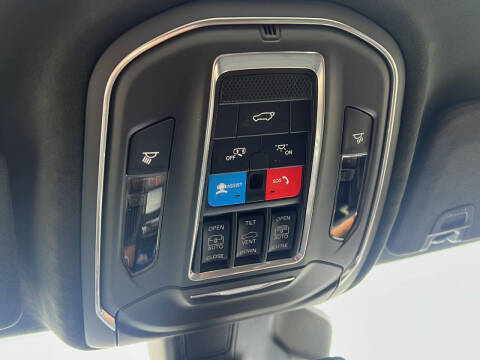 2025 Jeep Grand Cherokee Summit Reserve