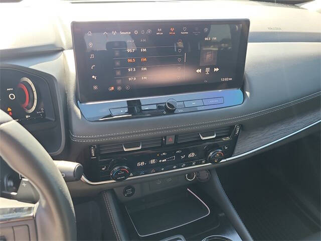 2024 Nissan Rogue Platinum