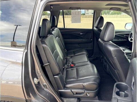 2017 Honda Pilot EX-L w/Honda Sensing