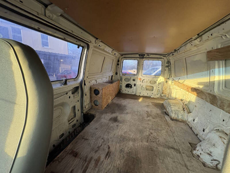 1999 Ford E-350 SD