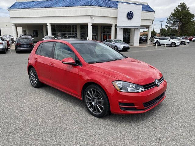 2017 Volkswagen Golf TSI Wolfsburg Edition
