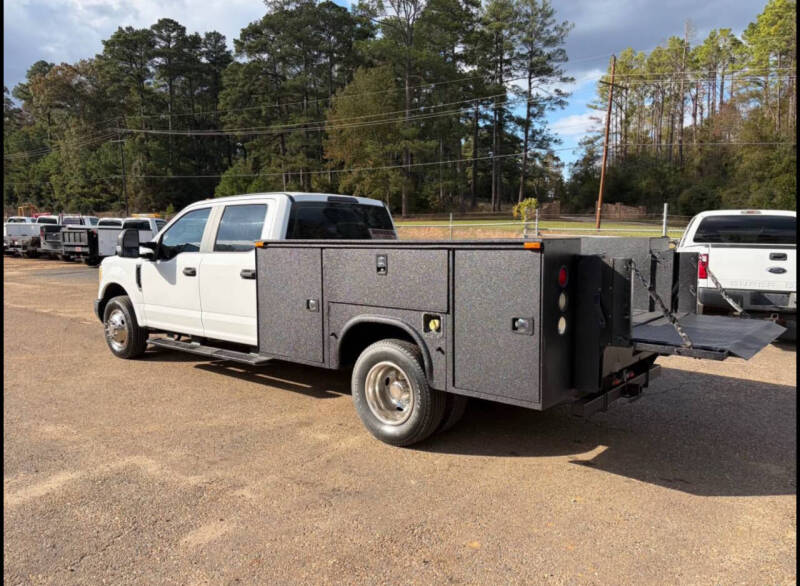 2017 Ford F-350 Super Duty XL