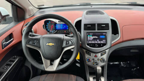 2013 Chevrolet Sonic LT Auto