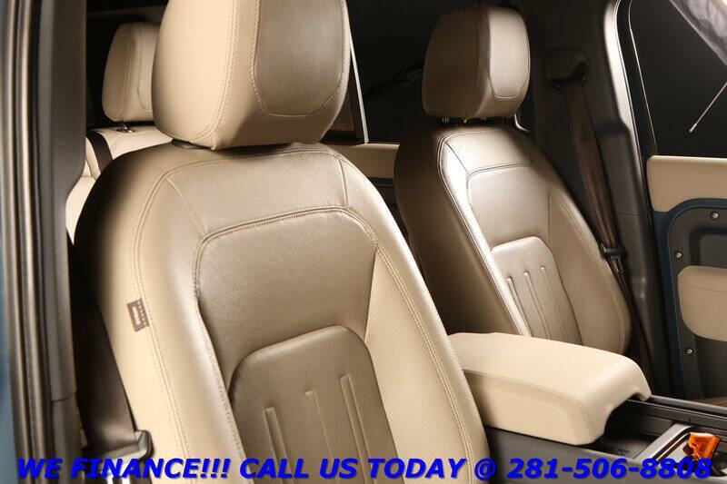 2022 Land Rover Defender 110 SE