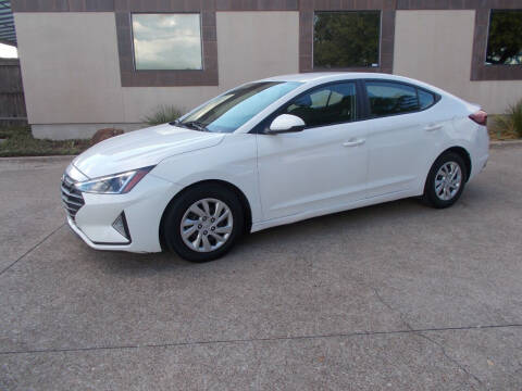 2019 Hyundai Elantra for sale at ACH AutoHaus in Dallas TX