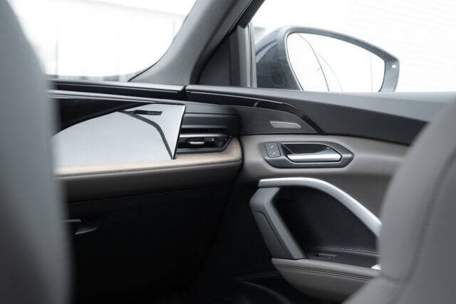 2025 Audi Q5 quattro Premium Plus TFSI