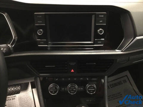 2023 Volkswagen Jetta SE