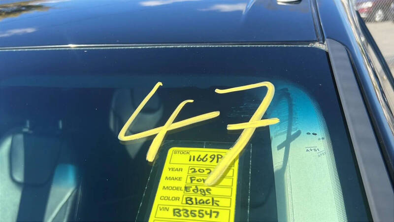 2020 Ford Edge Titanium