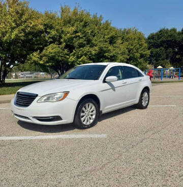 2013 Chrysler 200 LX
