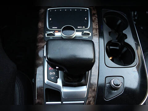 2017 Audi Q7 3.0T quattro Premium Plus