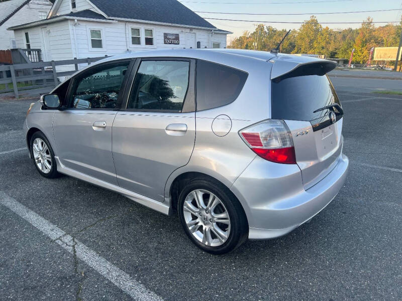 2011 Honda Fit Sport photo 7