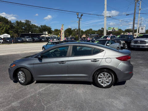 2018 Hyundai Elantra SE
