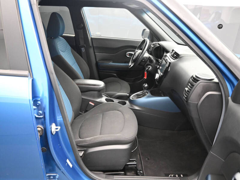 2015 Kia Soul +