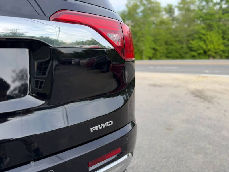 2019 GMC Acadia Denali