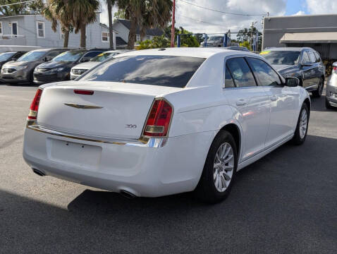 2012 Chrysler 300