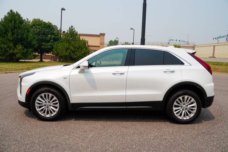 2024 Cadillac XT4 Luxury