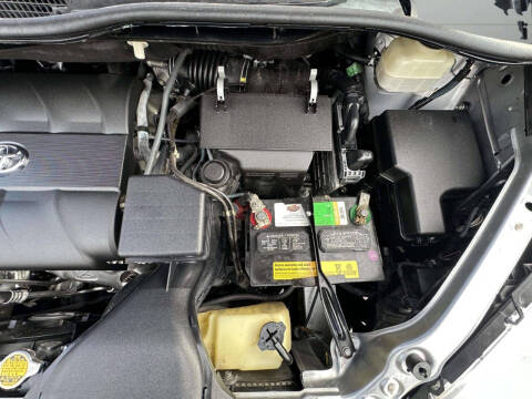 2014 Toyota Sienna XLE 8-Passenger