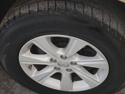 2013 Toyota Highlander SE