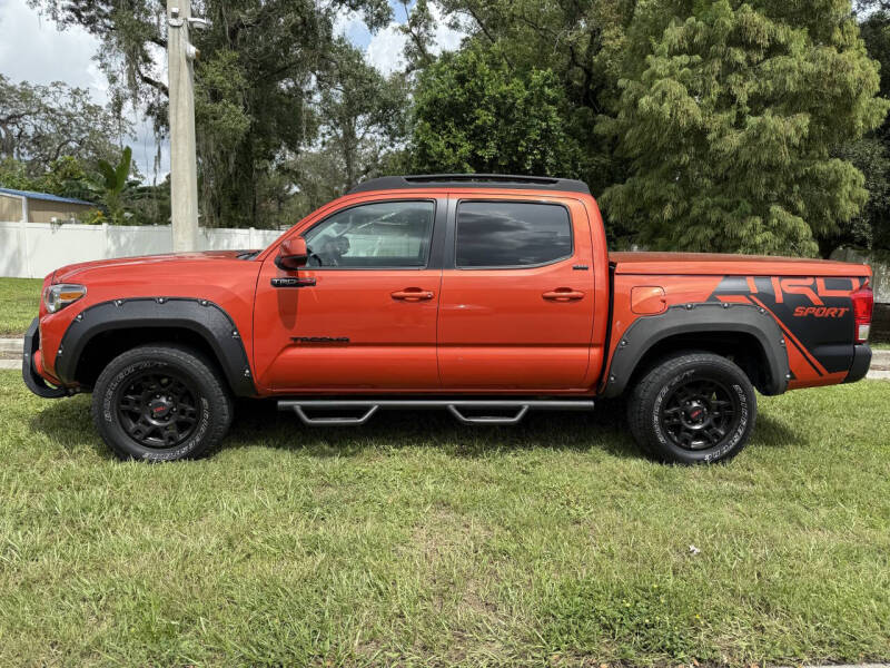 2017 Toyota Tacoma SR5 V6