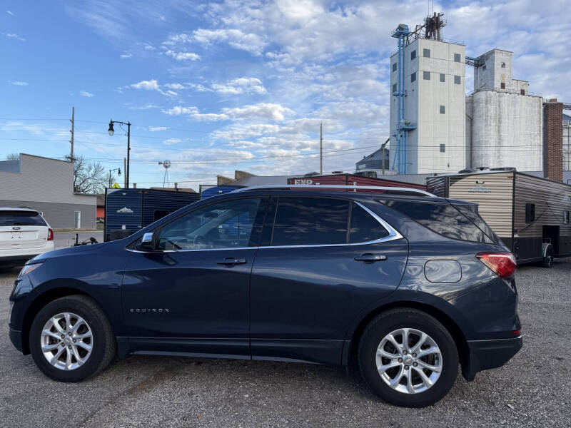 2018 Chevrolet Equinox LT's photo