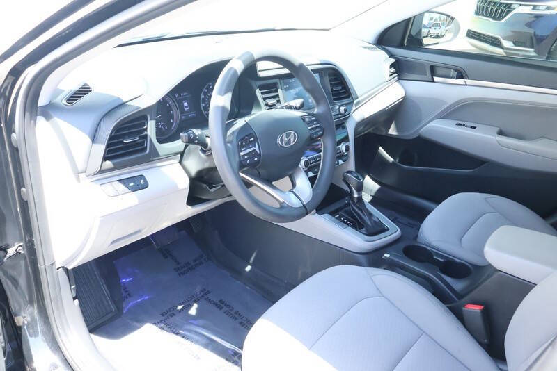 2020 Hyundai Elantra