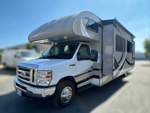 2014 Thor Motor Coach CHATEAU 31L