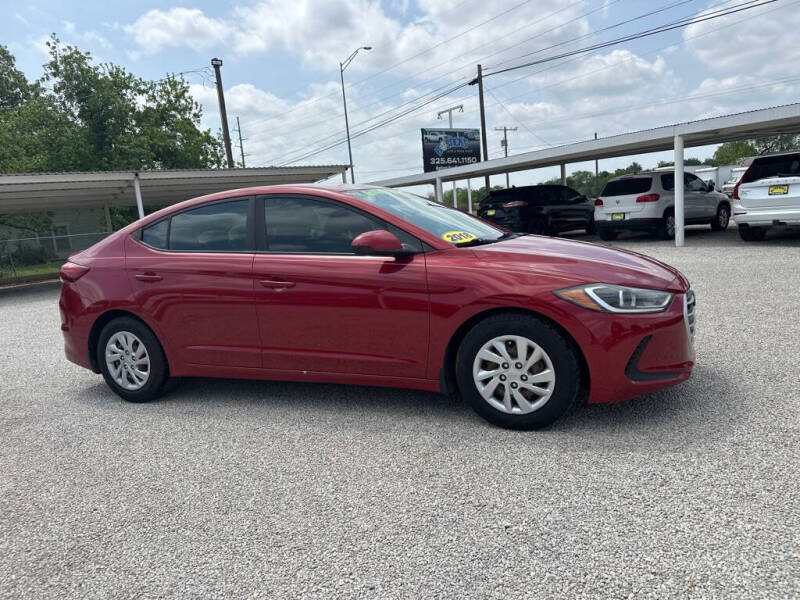 2018 Hyundai Elantra