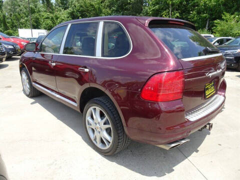 2004 Porsche Cayenne Turbo