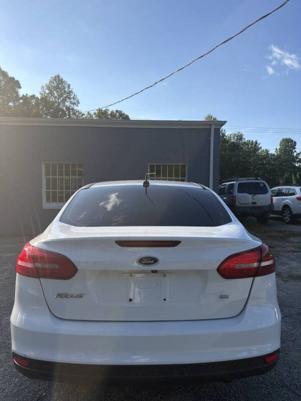 2017 Ford Focus SE