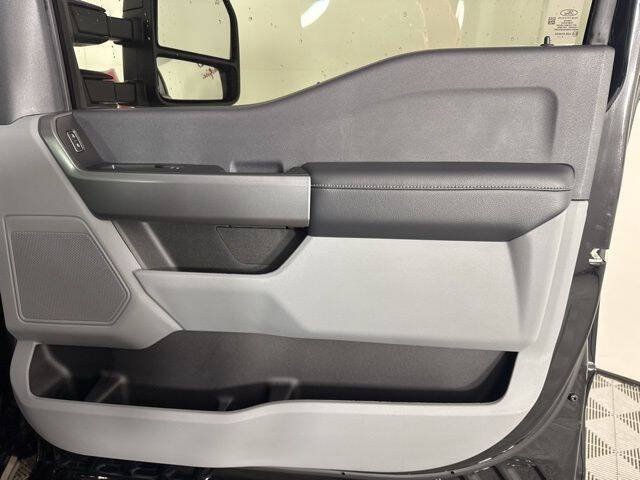 2026 Ford F-350 Super Duty XLT