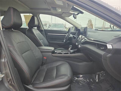 2023 Nissan Altima 2.5 SR