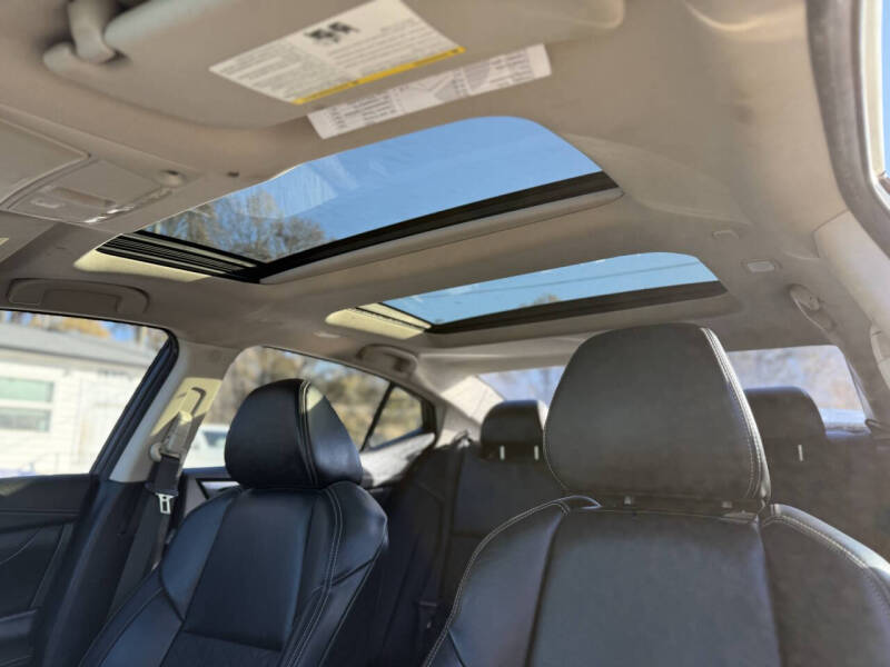 2019 Nissan Maxima Platinum