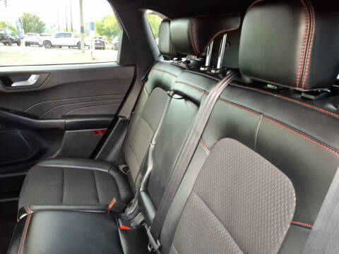 2025 Ford Escape ST-Line Select